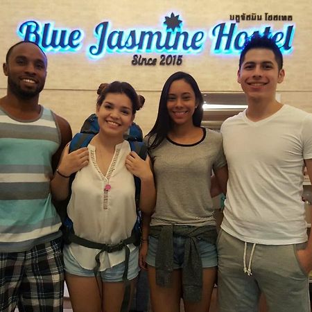 Blue Jasmine Hostel Банкок Екстериор снимка