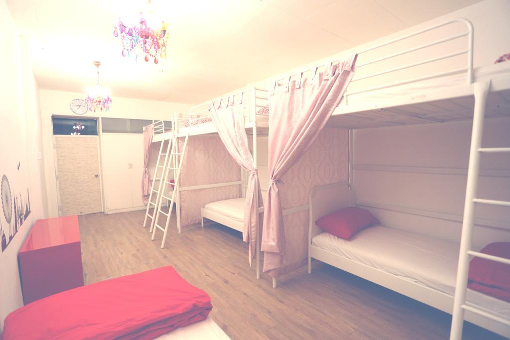 Blue Jasmine Hostel Банкок Стая снимка
