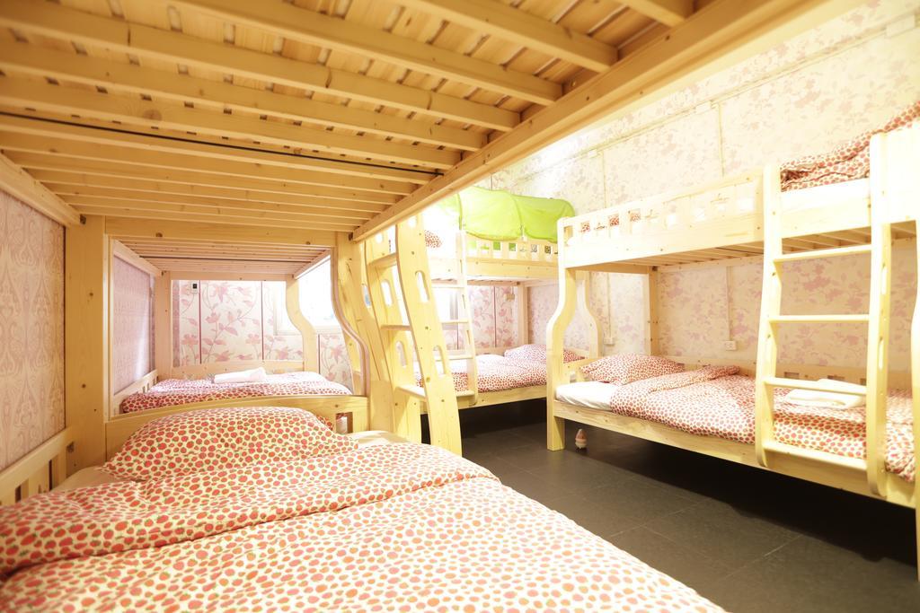 Blue Jasmine Hostel Банкок Стая снимка