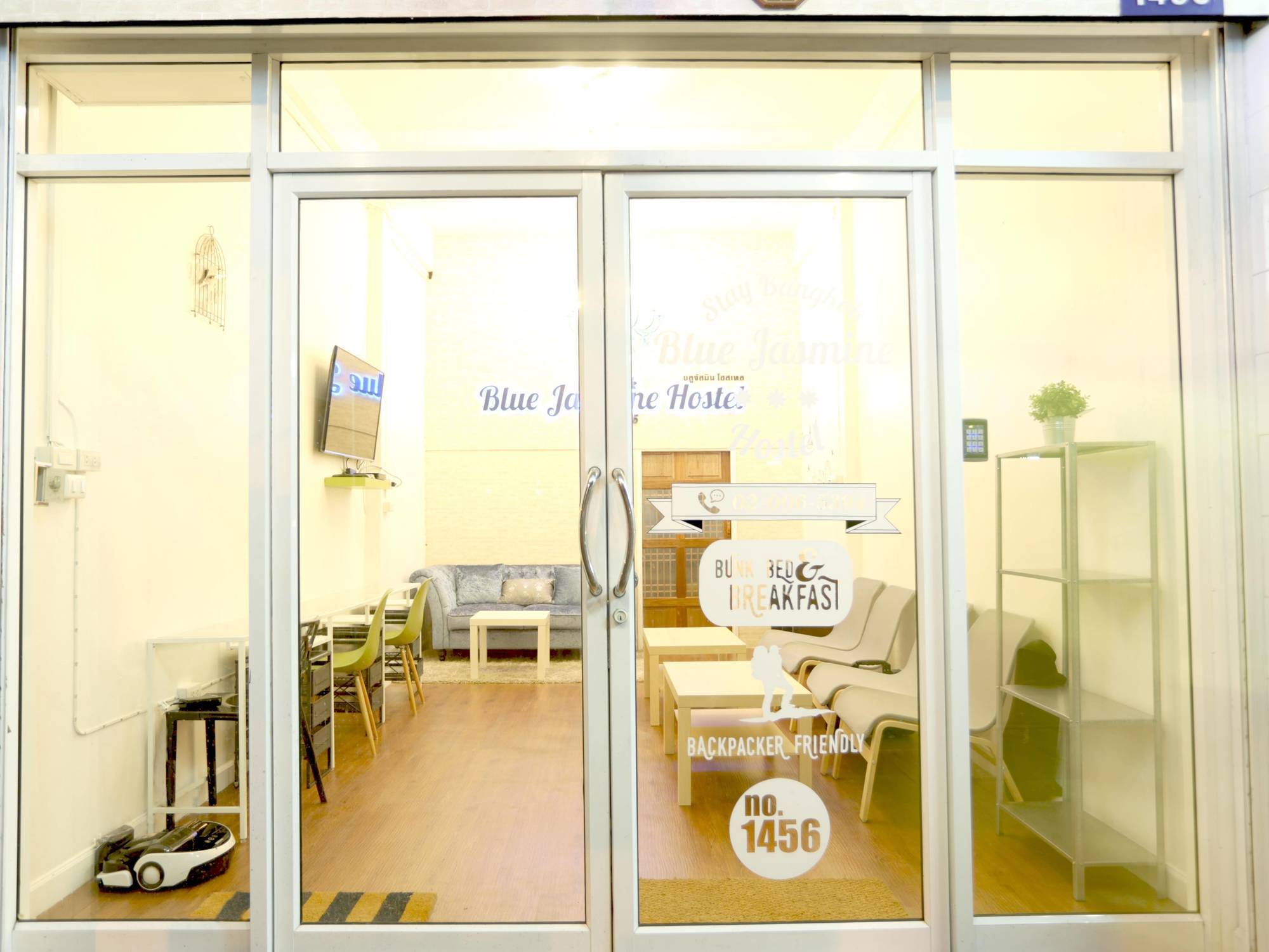 Blue Jasmine Hostel Банкок Екстериор снимка